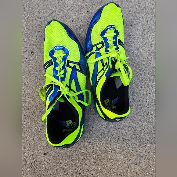 Brooks Running shoes cleats size 11.5 mens - Picture 8 of 10